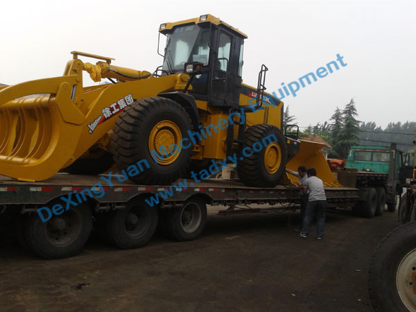 c鿴ԔϢ(bio)}Large loader transport xΔ(sh)1394